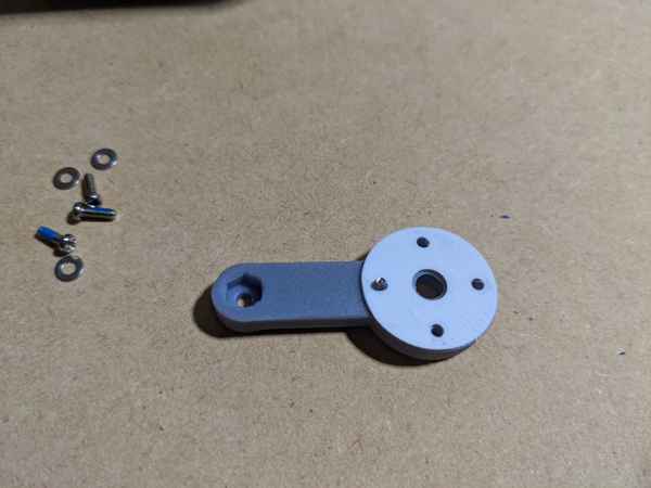 Servo Horn with Spacer